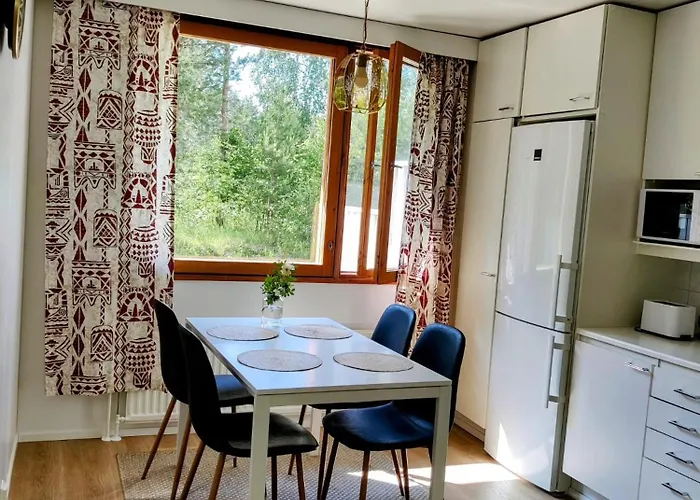 Rivitalokaksio, * Kinnula